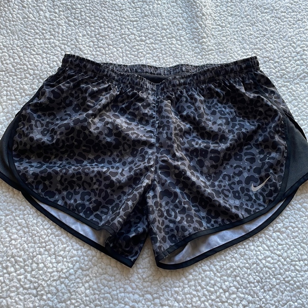 Nike Dri fit leopard grey athletic shorts - Picture 1 of 8